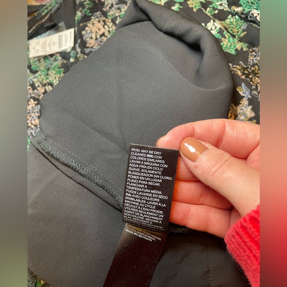 NWT White House Black Market Smocked Blouson Dress- Little Lead Burnout - Picture 15 of 16